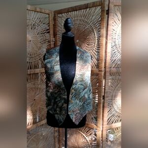 Vintage Facets By Mirrors Embroidered Safari Floral Patterned Vest_Small